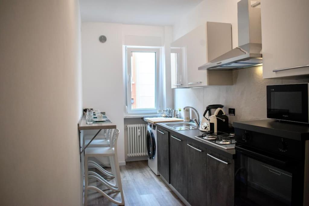 10Min From Center, 3 Bedroom Apartment With Balcony Trento Exterior photo