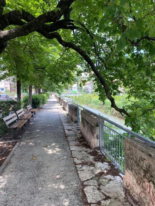 10Min From Center, 3 Bedroom Apartment With Balcony Trento Exterior photo